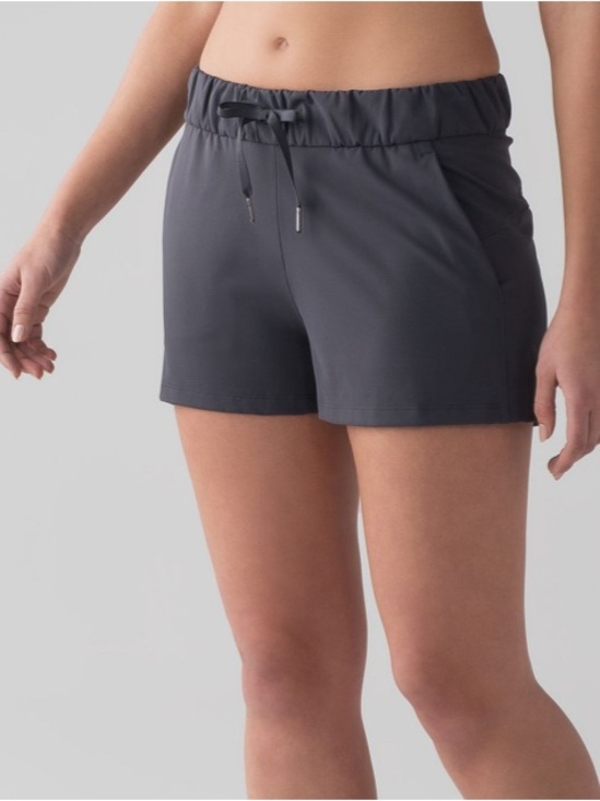 lululemon athletica Pants - lululemon athletica On The Fly Shorts Size 6